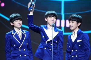 TFBOYS won the "Most Popular Singer from Mainland" award at the Second Yinyue V Annual Awards, April 15, 2014
